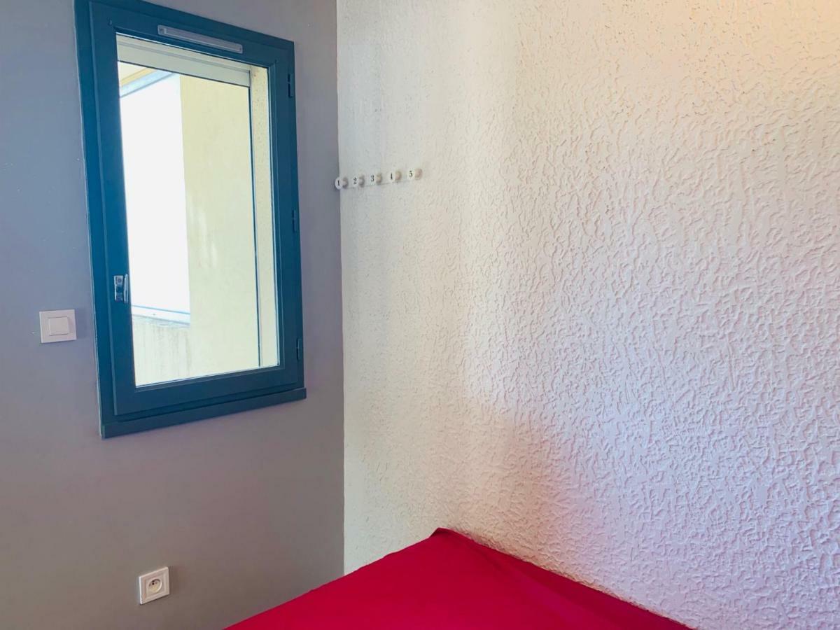La Pinede Apartment *